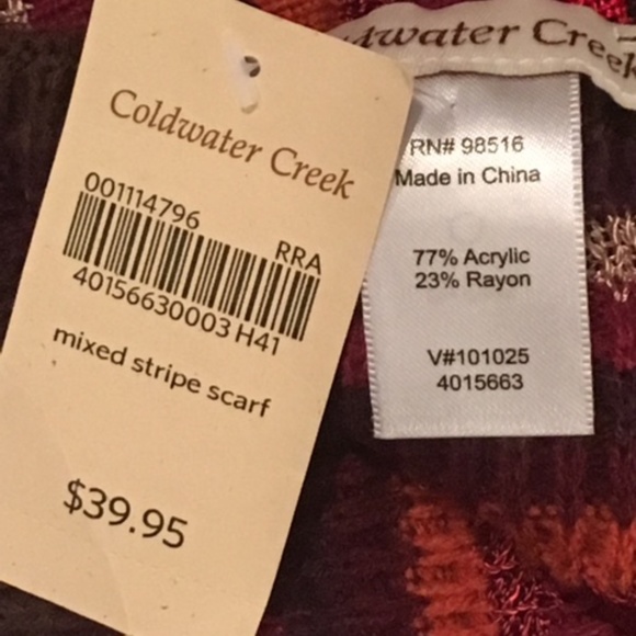 NWT Coldwater Creek Women’s Scarf Purple Maroon Red Knit Acrylic Rayon - Picture 2 of 3